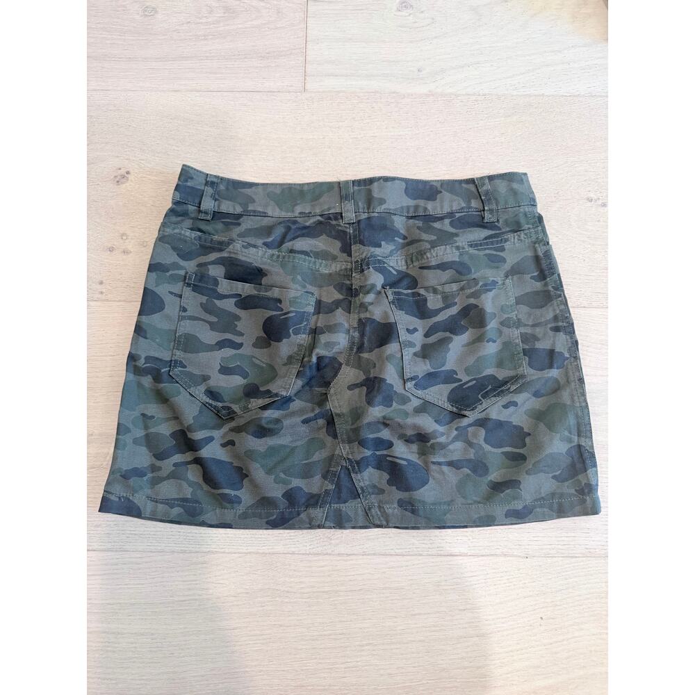 Rebecca Minkoff Camo Skirt 26 - Picture 3 of 3